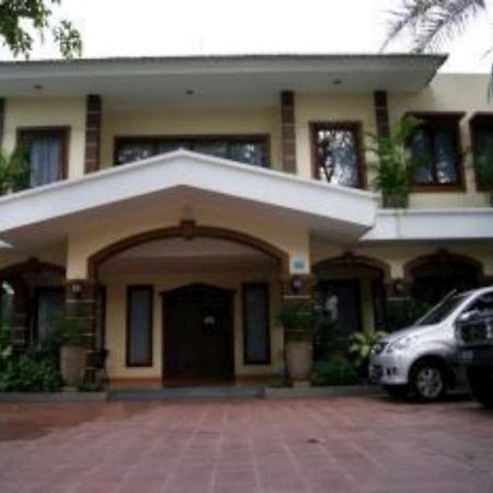 Grand Sumatera Hotel Surabaya Eksteriør bilde