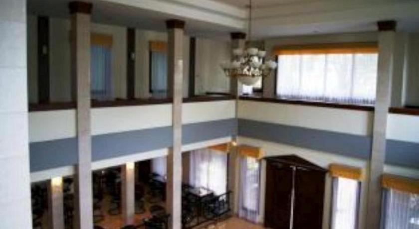 Grand Sumatera Hotel Surabaya Eksteriør bilde