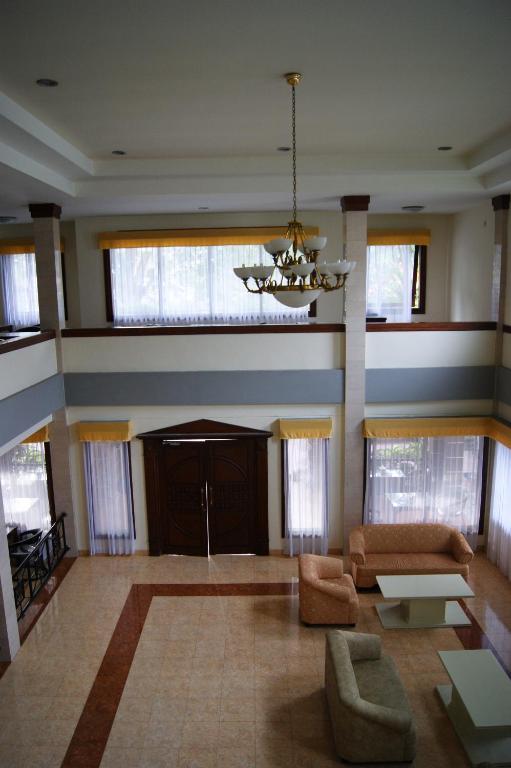 Grand Sumatera Hotel Surabaya Eksteriør bilde